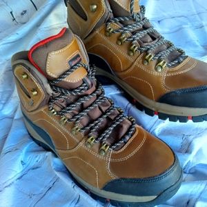 Eddie bauer mens USA 12 Brandon, waterproof boots